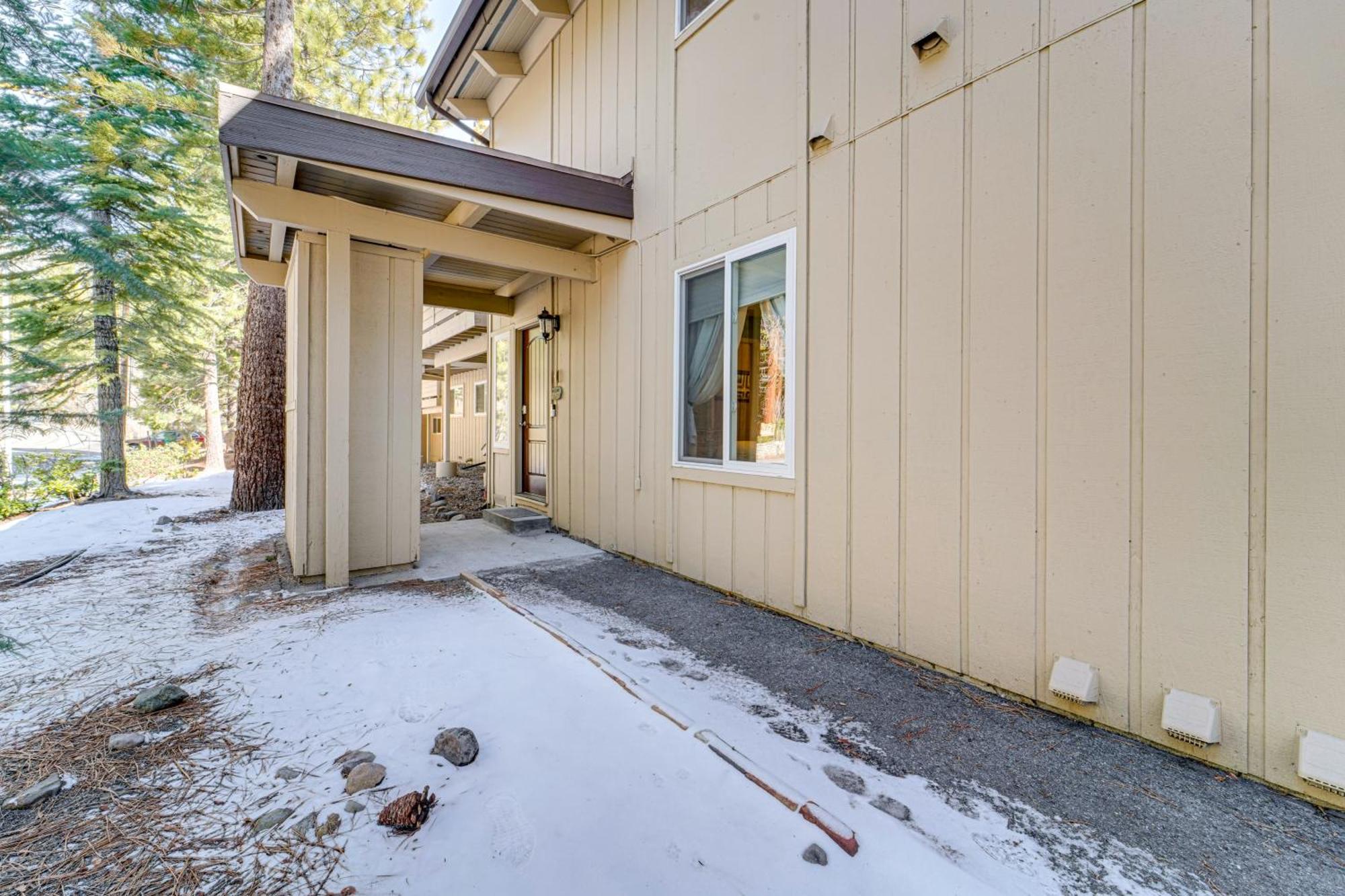 Tahoe Condo About 1 Mi To Diamond Peak Ski Resort! อินไคลน์วิลเลจ ภายนอก รูปภาพ