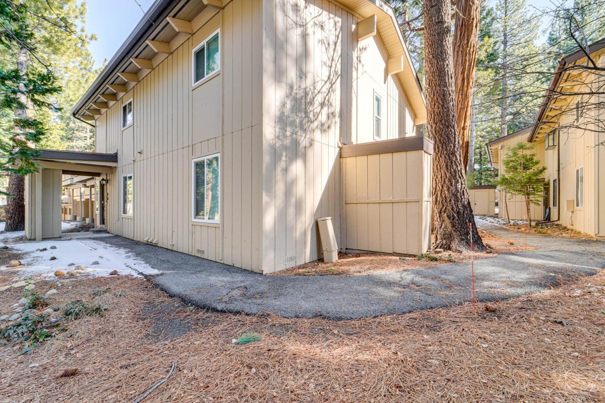 Tahoe Condo About 1 Mi To Diamond Peak Ski Resort! อินไคลน์วิลเลจ ภายนอก รูปภาพ