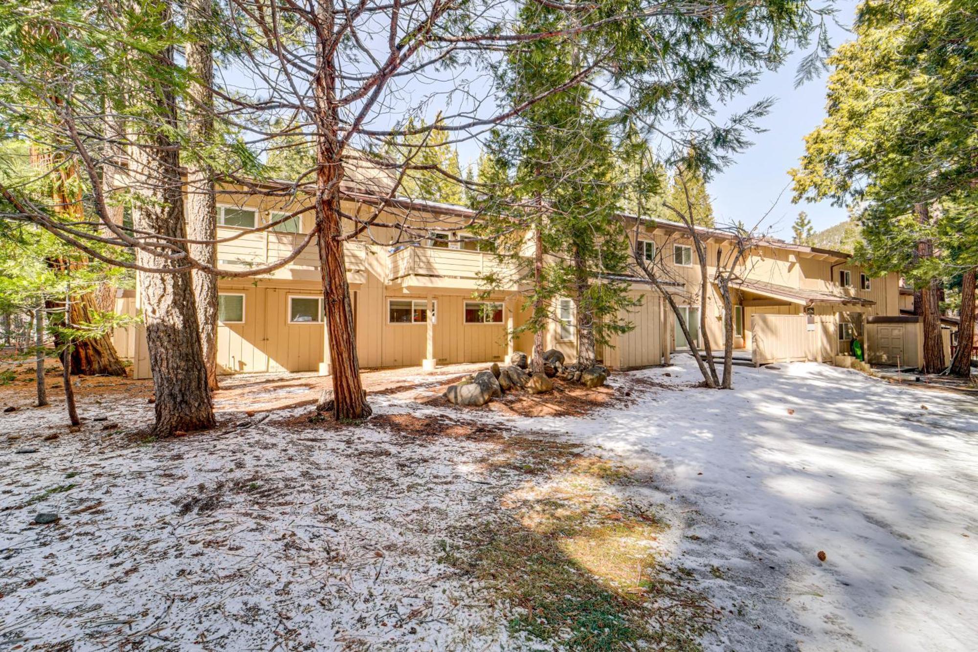 Tahoe Condo About 1 Mi To Diamond Peak Ski Resort! อินไคลน์วิลเลจ ภายนอก รูปภาพ